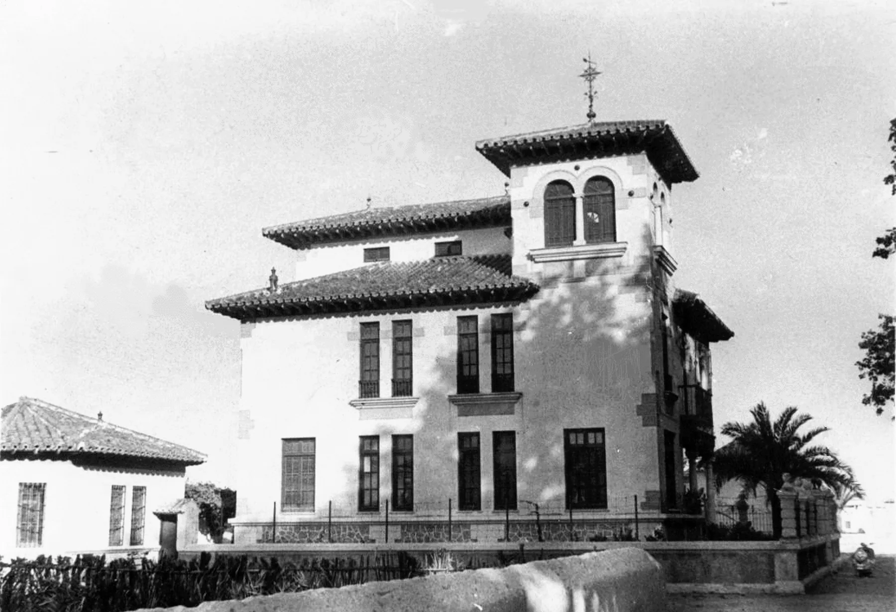 s Villa Mercedes